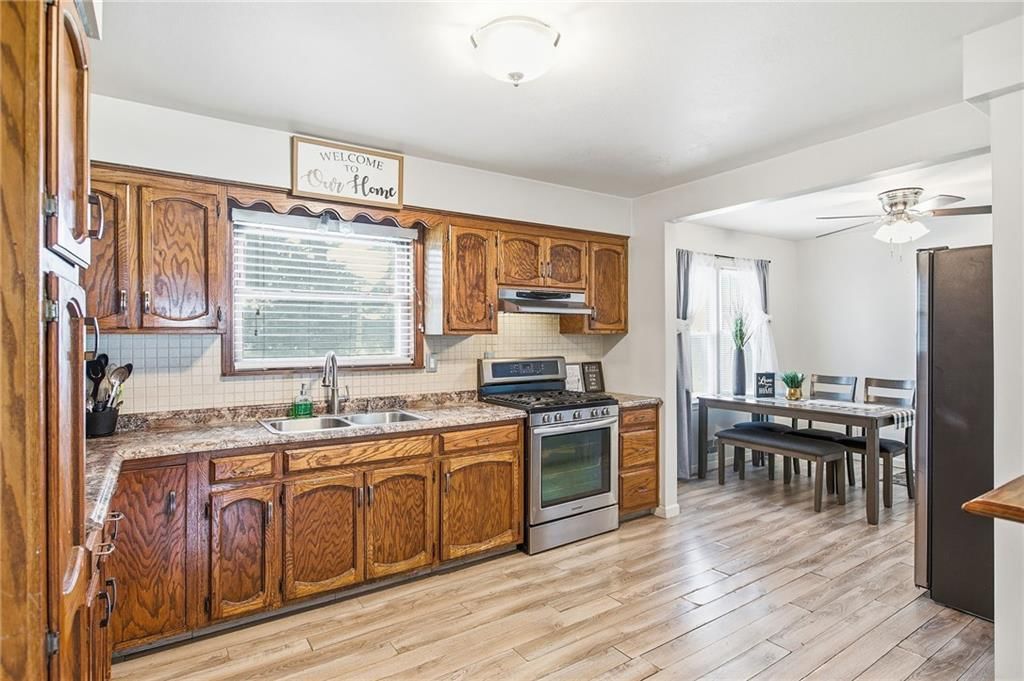 5725 Oxford Avenue — photo 9