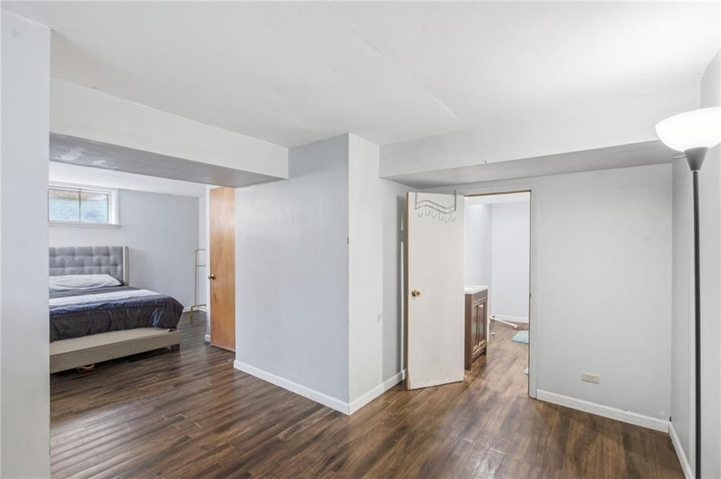5725 Oxford Avenue — photo 31