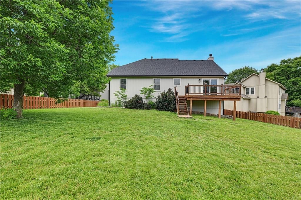 6319 NORESTON Street — photo 35