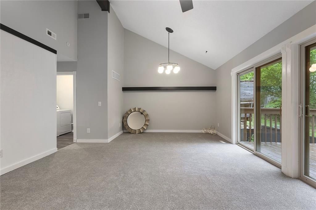 5708 N OREGON Avenue — photo 7