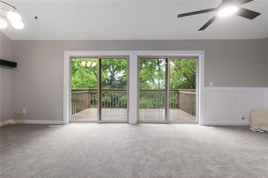 5708 N OREGON Avenue — photo 11