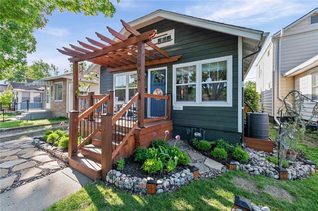 1403 E 24th Avenue — photo 4