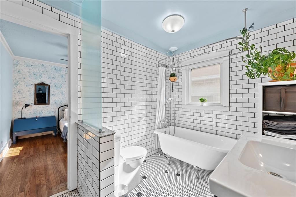 1403 E 24th Avenue — photo 25
