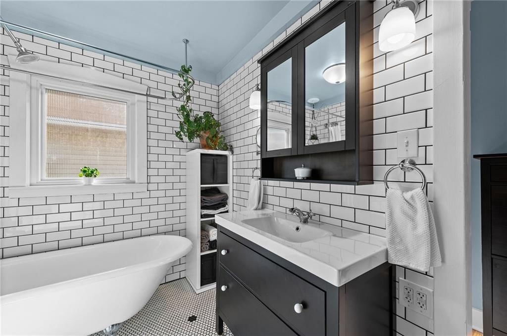1403 E 24th Avenue — photo 26