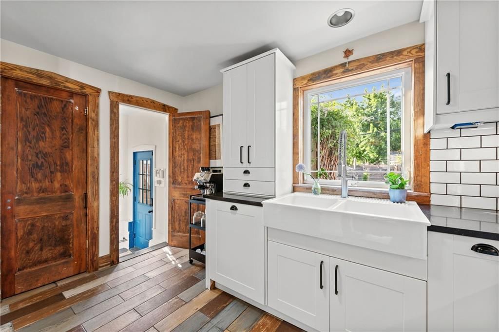 1403 E 24th Avenue — photo 30