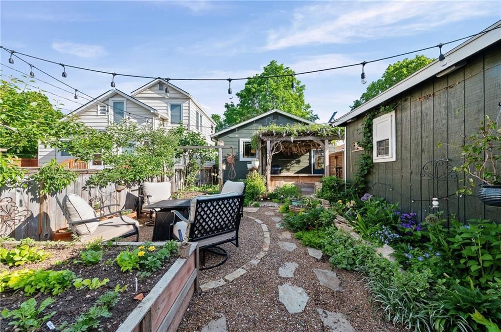 1403 E 24th Avenue — photo 38