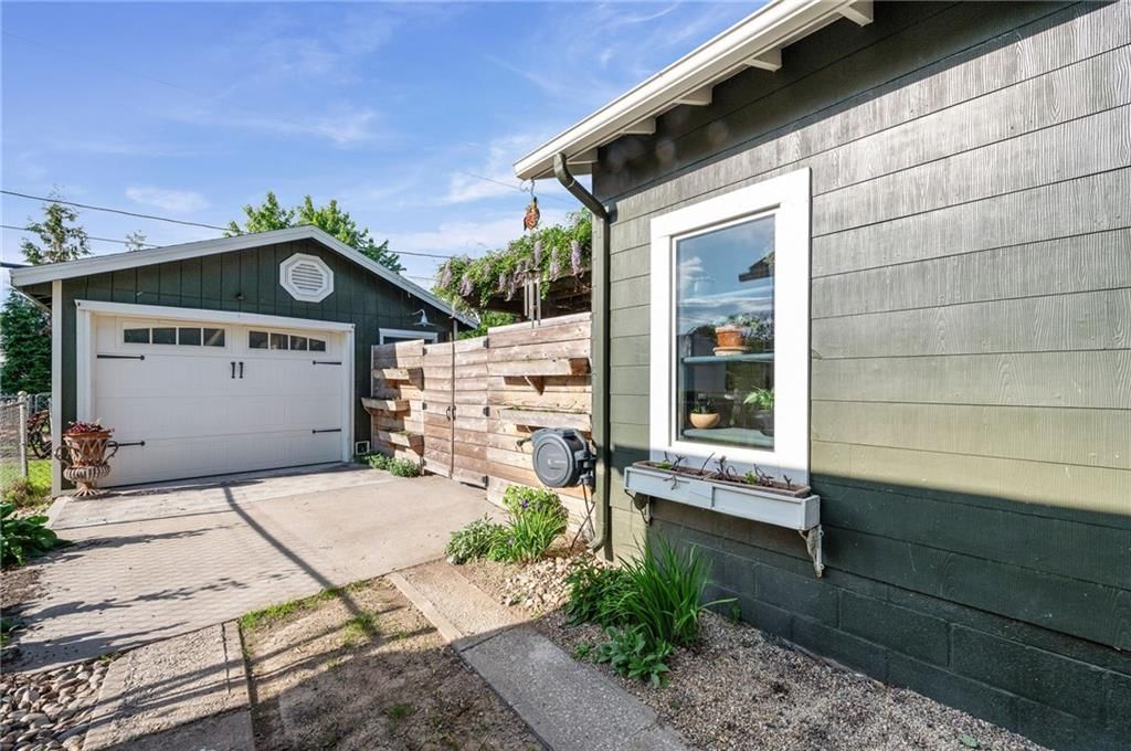 1403 E 24th Avenue — photo 49