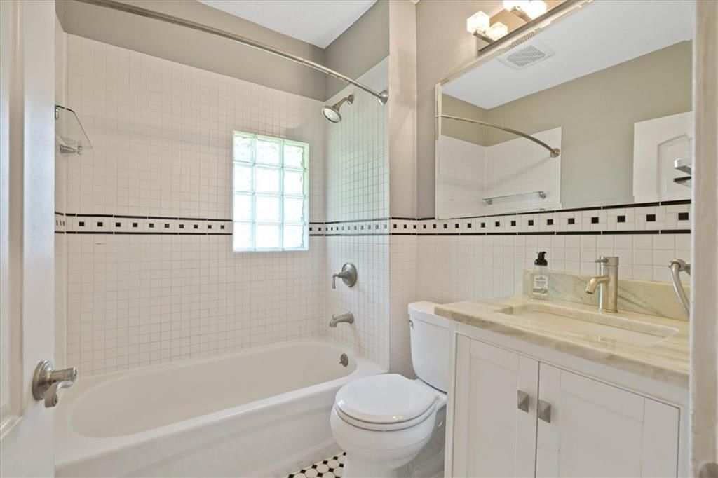 4540 Adams Street — photo 18
