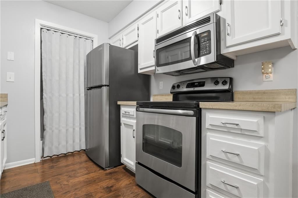12665 W 110TH Terrace — photo 13