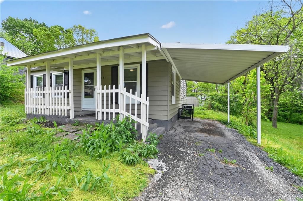 5131 Oakland Avenue — photo 3