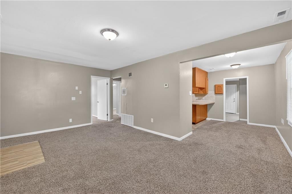 5131 Oakland Avenue — photo 10