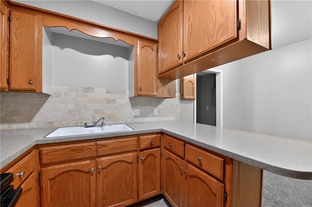 5131 Oakland Avenue — photo 13