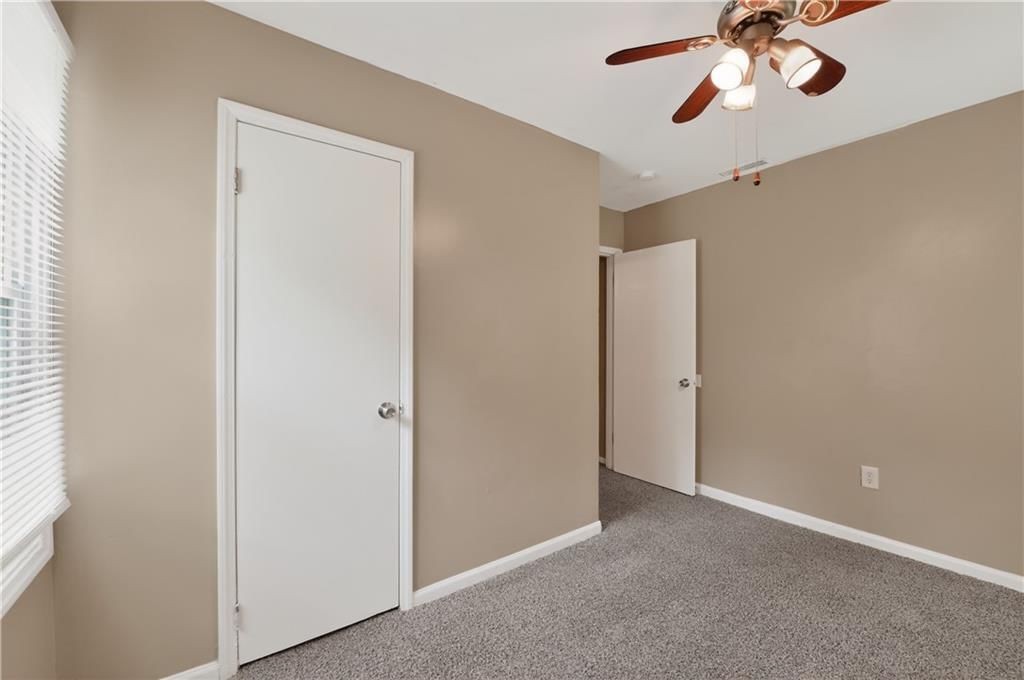 5131 Oakland Avenue — photo 19