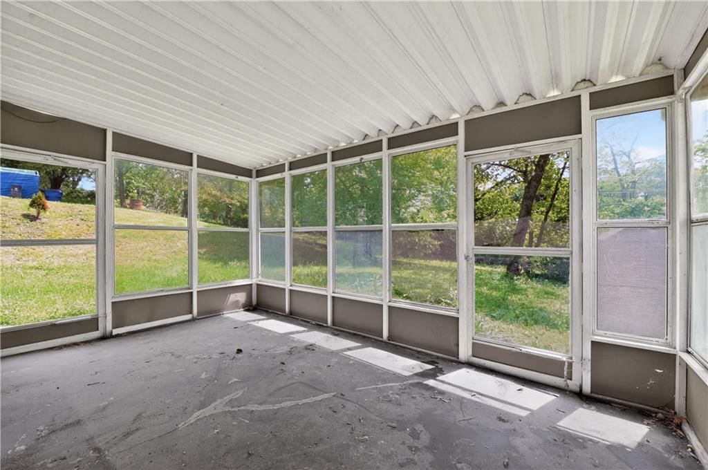 5131 Oakland Avenue — photo 24