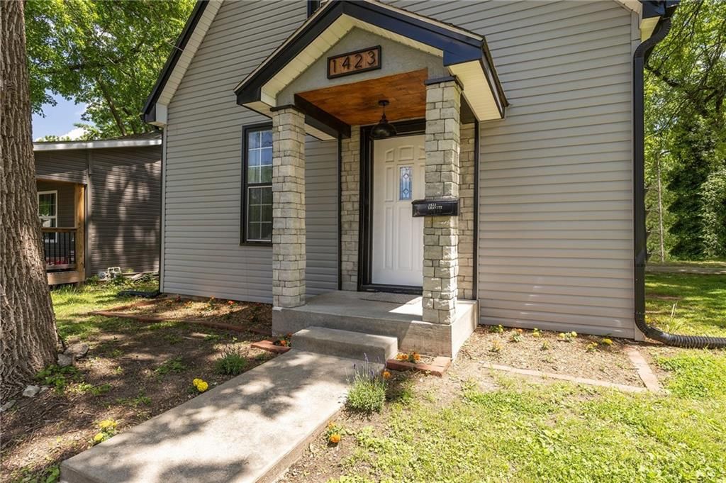 1423 S Moniteau Avenue — photo 4