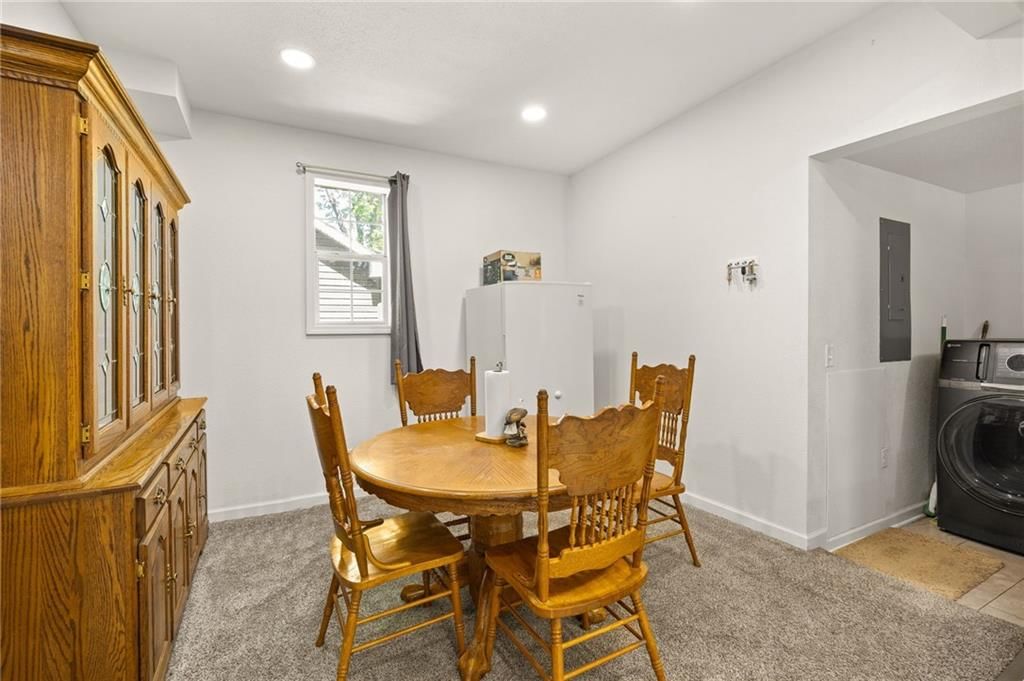 1423 S Moniteau Avenue — photo 16
