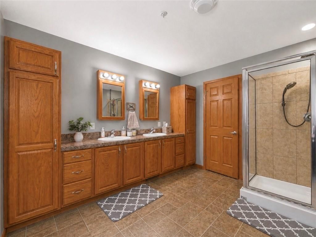 309 N Fricke Drive — photo 10