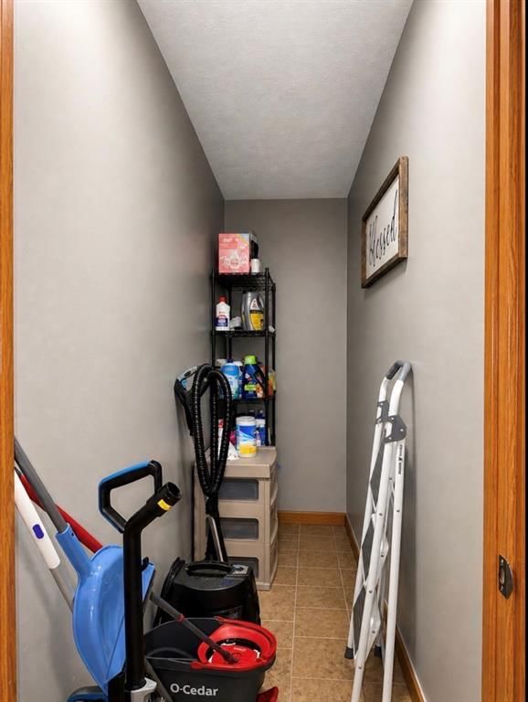 309 N Fricke Drive — photo 16