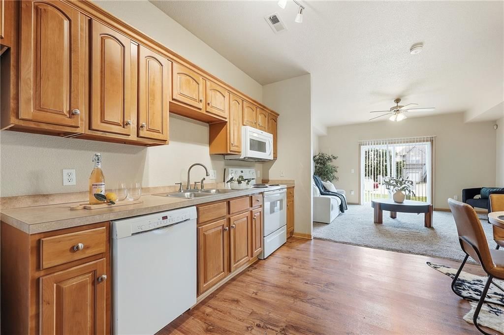 10347 Edith Avenue — photo 7