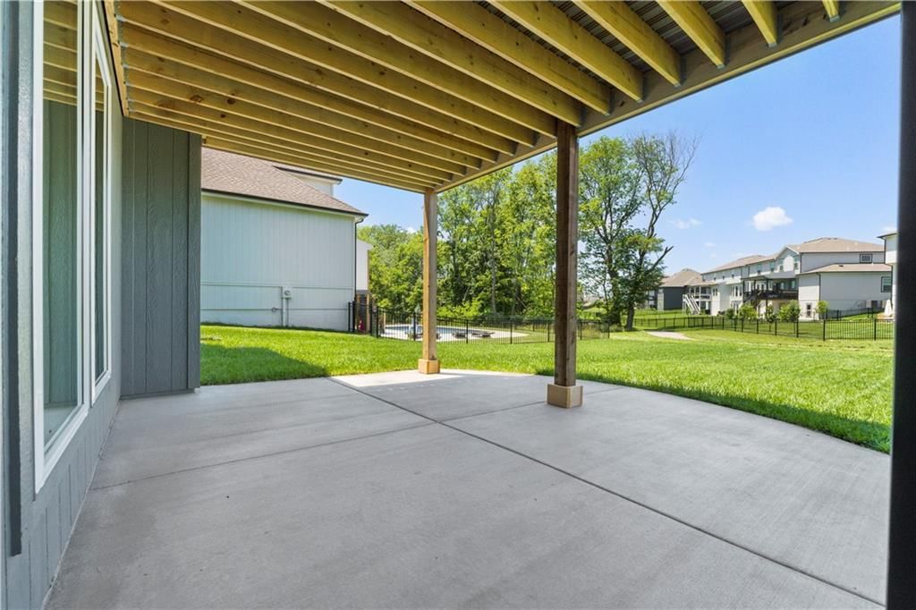 10332 N Potter Avenue — photo 44