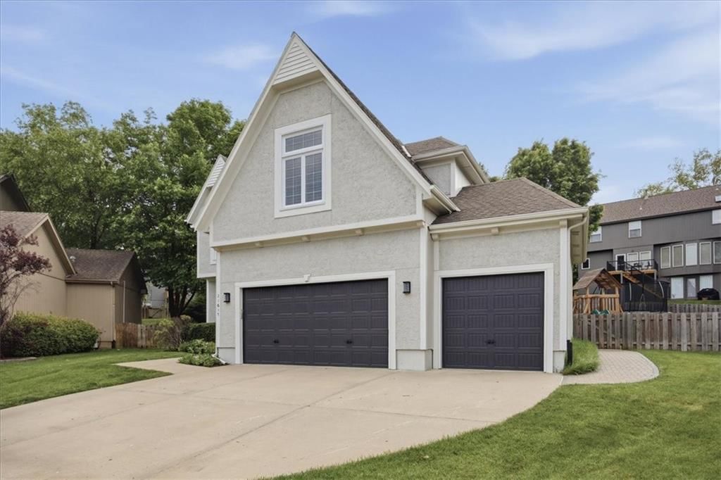 21617 W 97 Terrace — photo 4