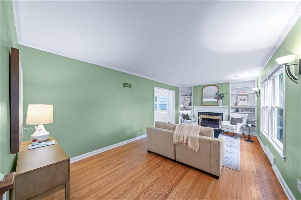 4923 Booth Street — photo 3