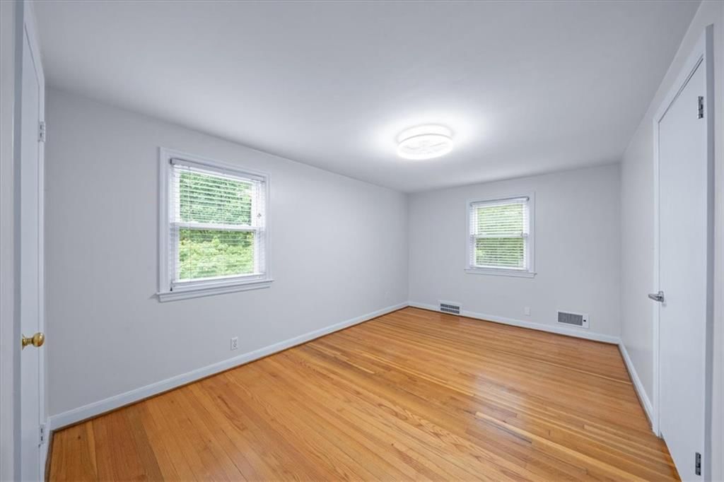 4923 Booth Street — photo 17