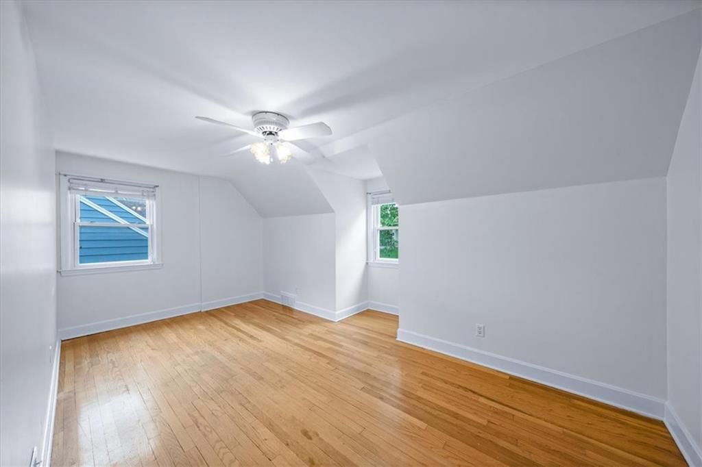 4923 Booth Street — photo 21
