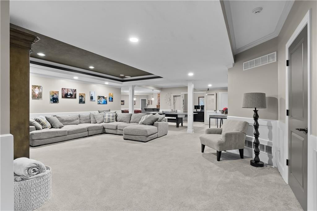 319 NW Rockwood Court — photo 26