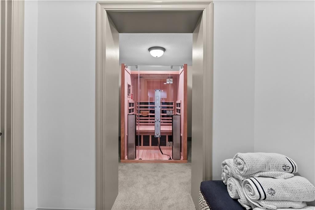 319 NW Rockwood Court — photo 34