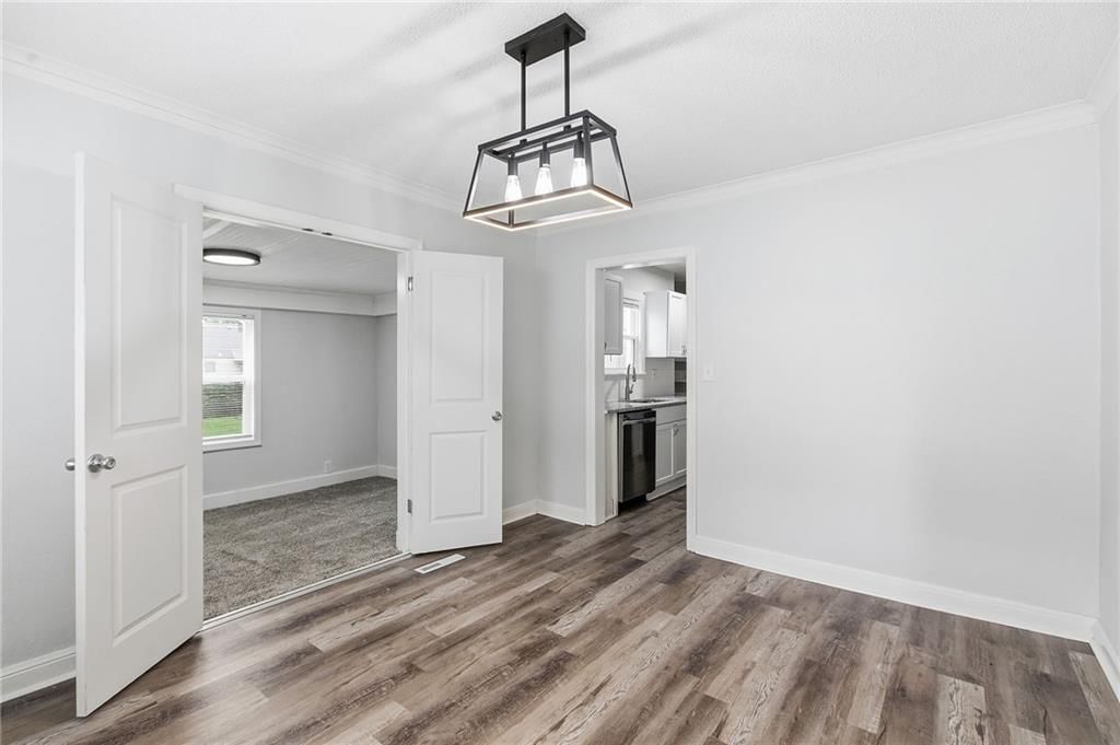 7315 Lydia Avenue — photo 9