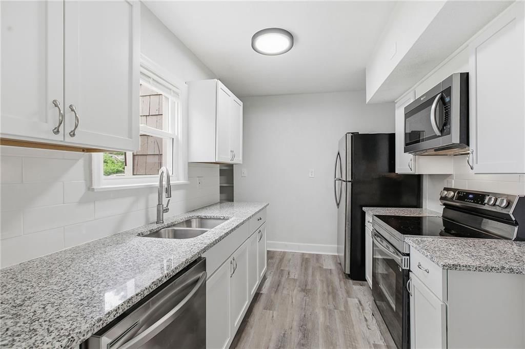 7315 Lydia Avenue — photo 12