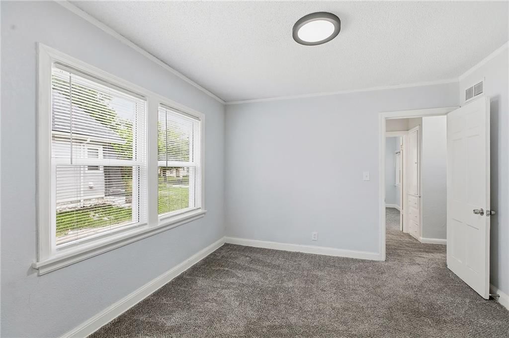 7315 Lydia Avenue — photo 21