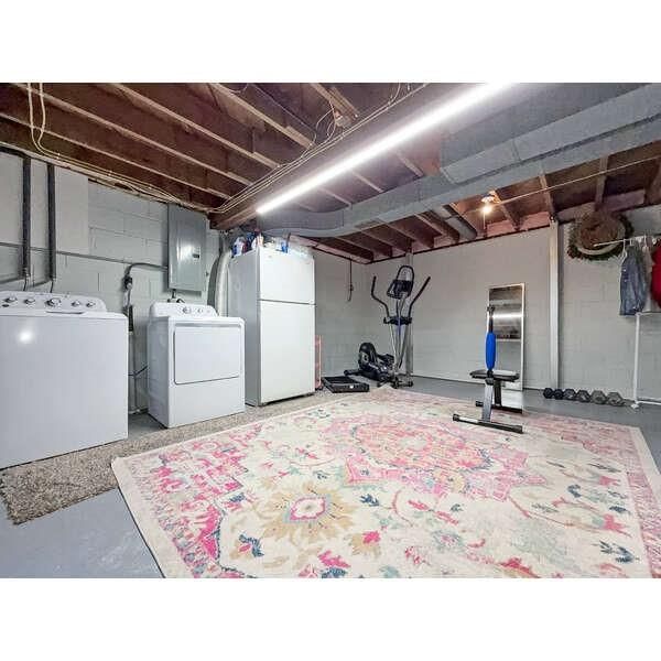 2311 Washington Street — photo 12