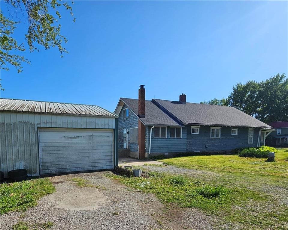 501 S Lake Street — photo 2