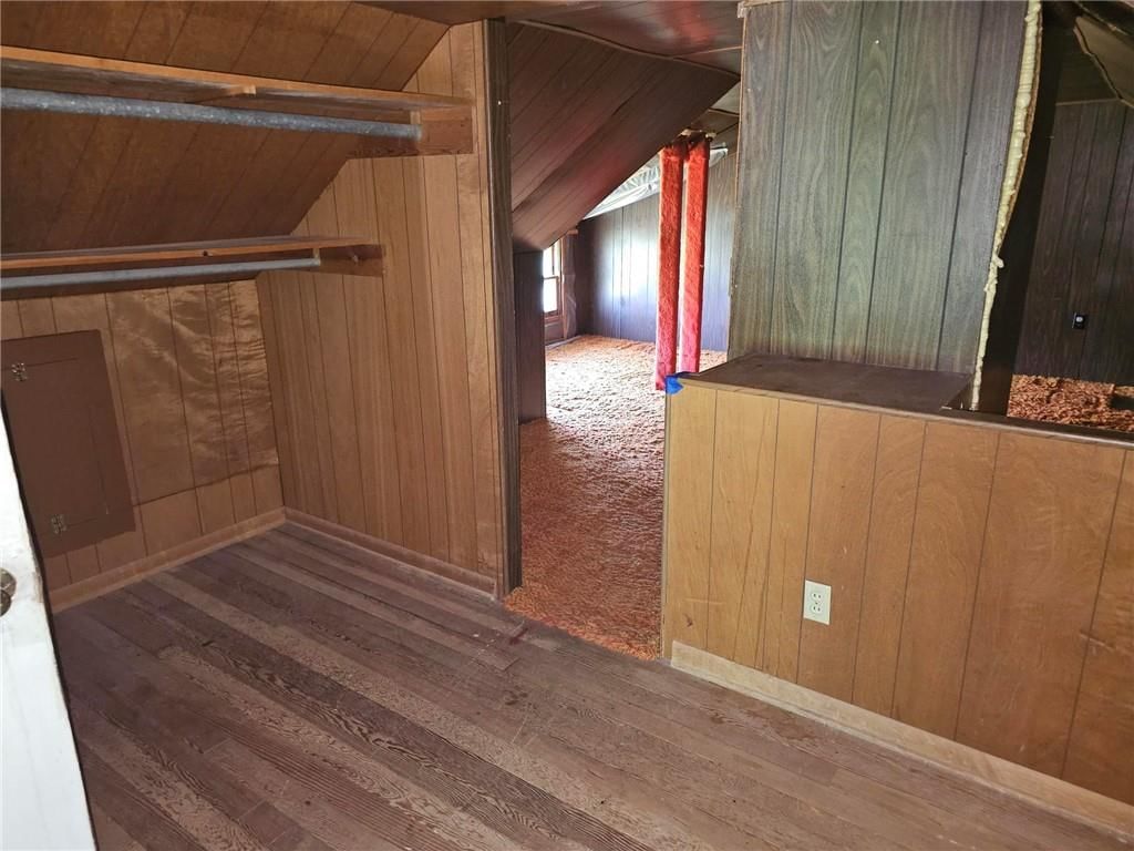 501 S Lake Street — photo 28