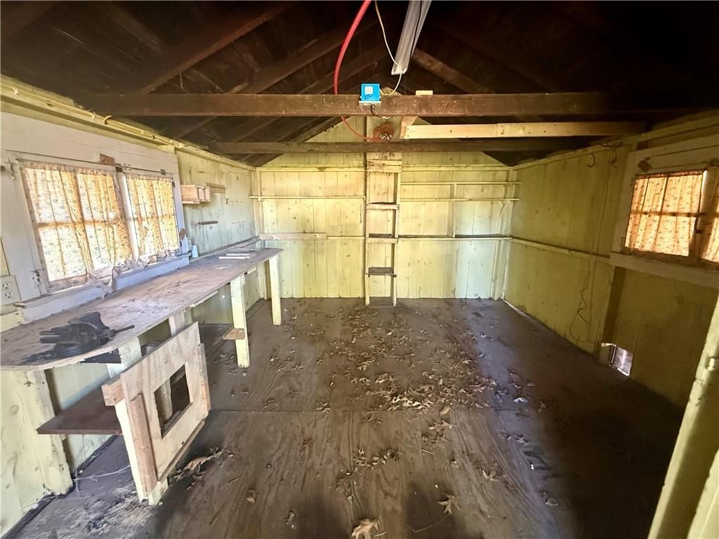 403 E Chestnut Street — photo 9