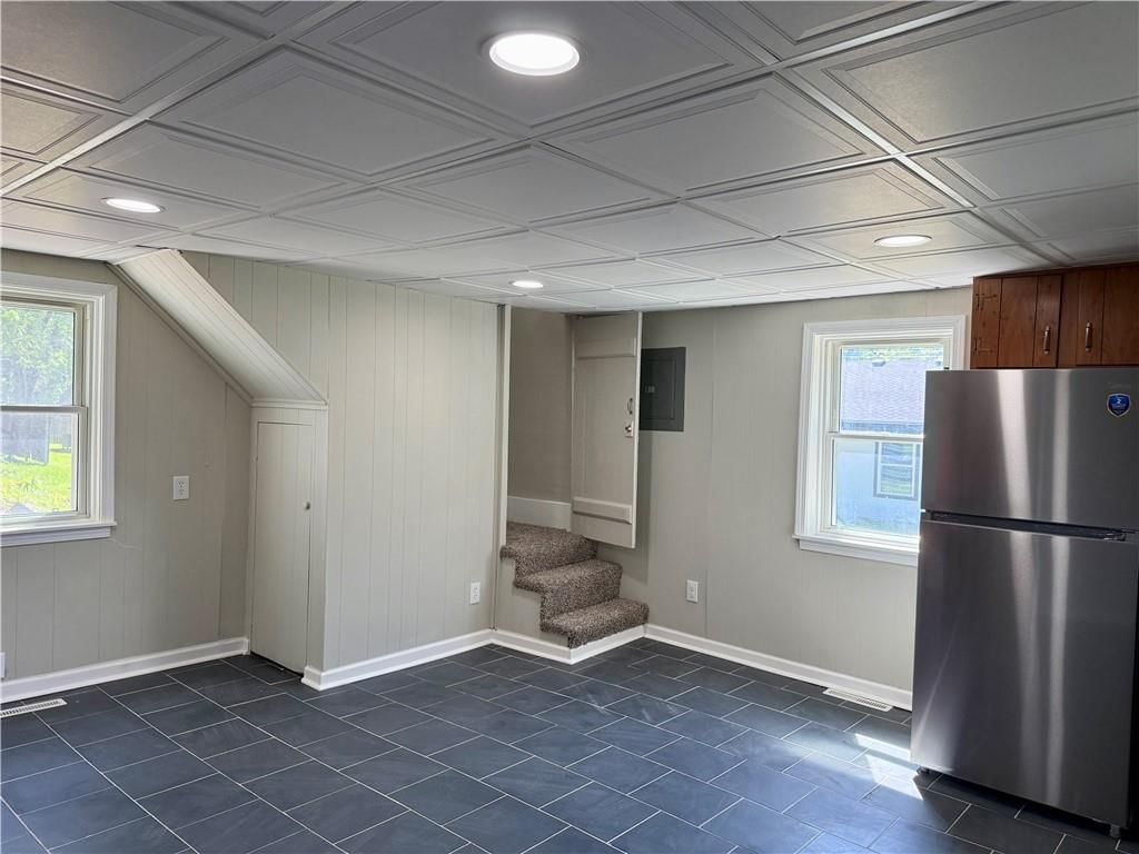 403 E Chestnut Street — photo 19