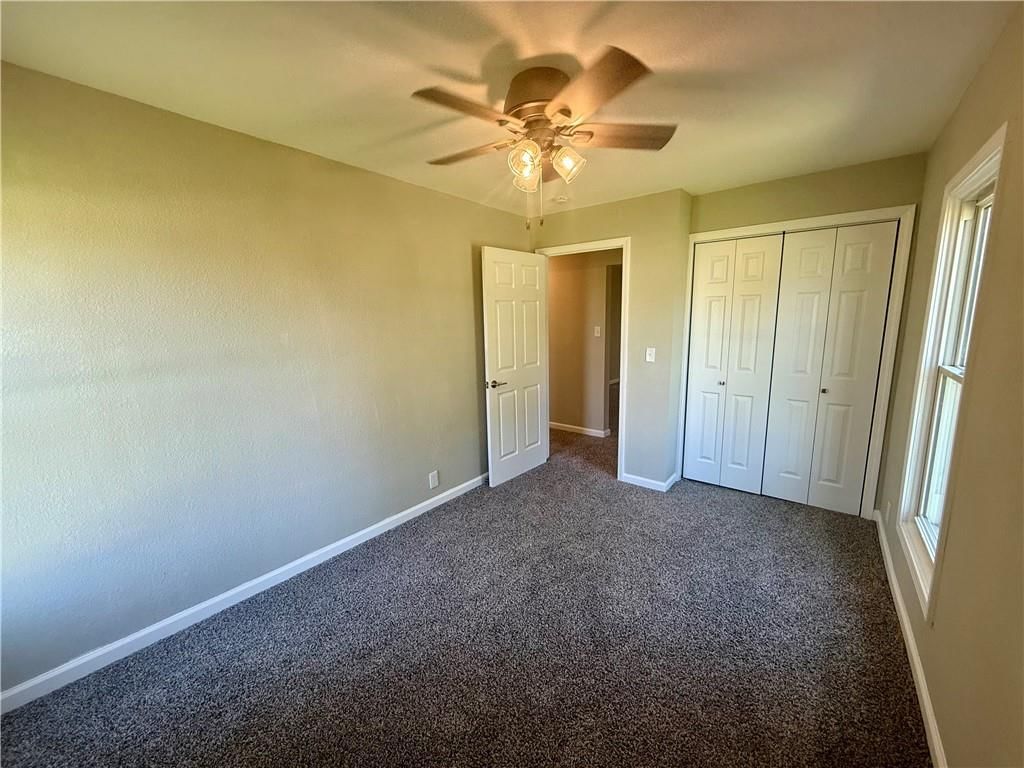 403 E Chestnut Street — photo 26