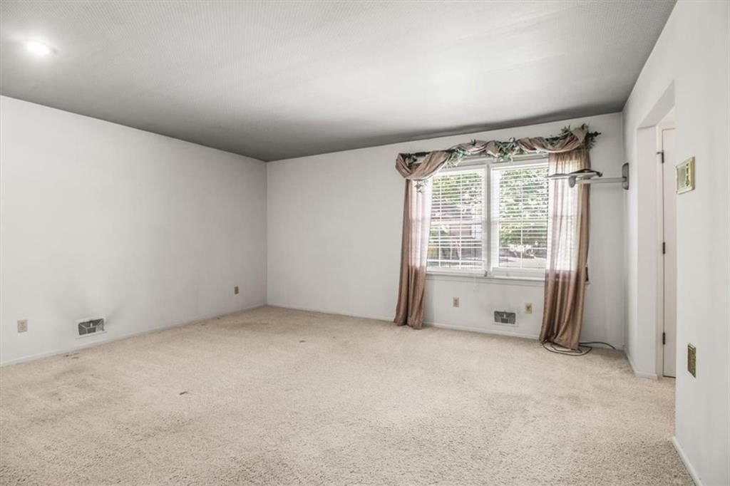 3522 S Delaware Avenue — photo 18