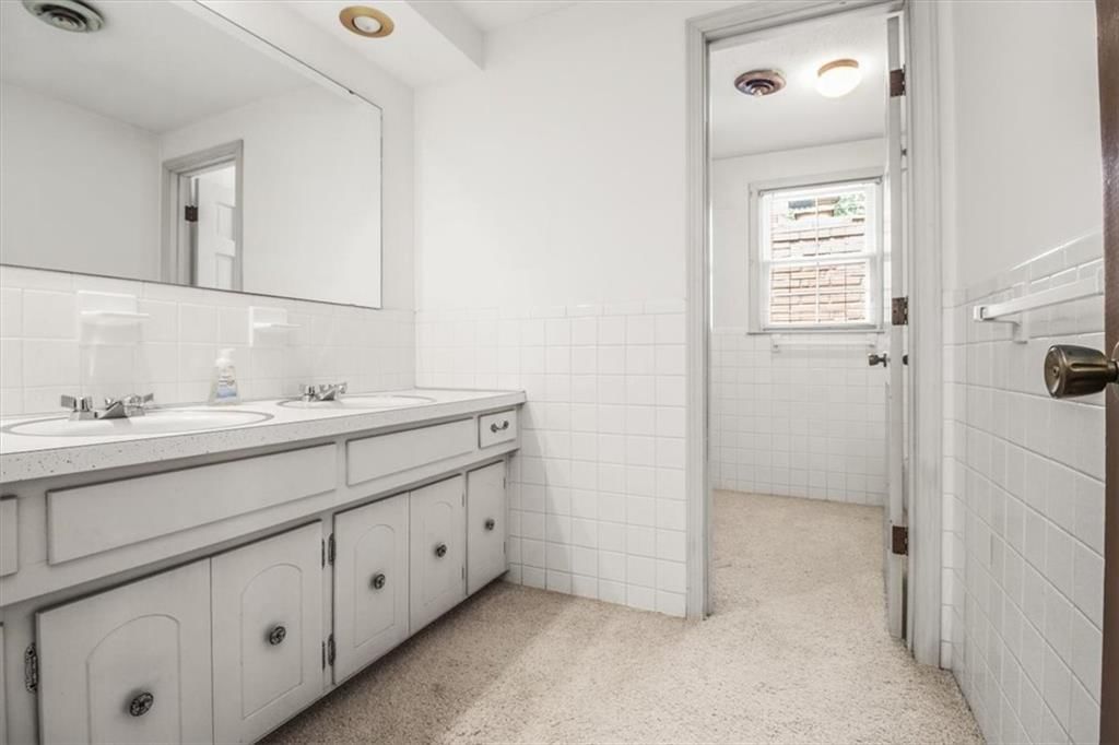 3522 S Delaware Avenue — photo 28