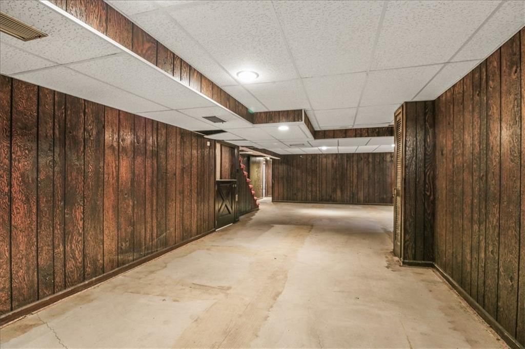 3522 S Delaware Avenue — photo 32