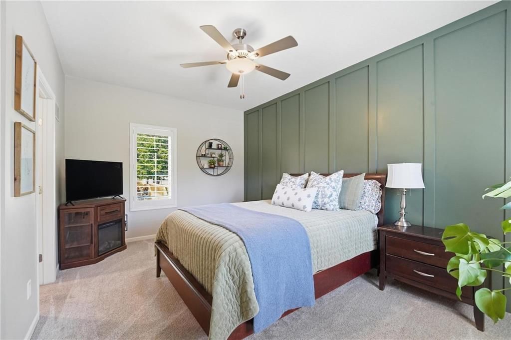 2448 NW Valley View Drive — photo 29