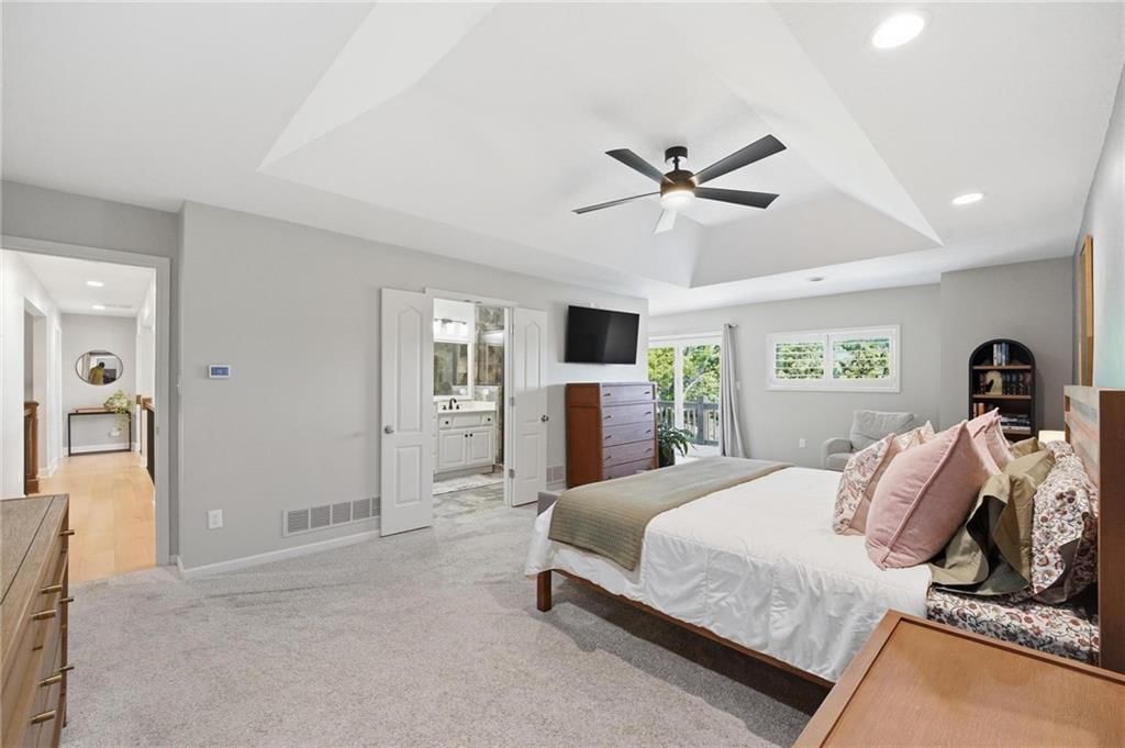 2448 NW Valley View Drive — photo 38