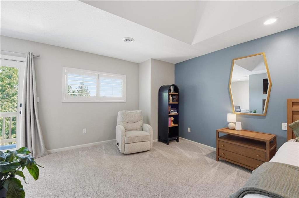 2448 NW Valley View Drive — photo 47