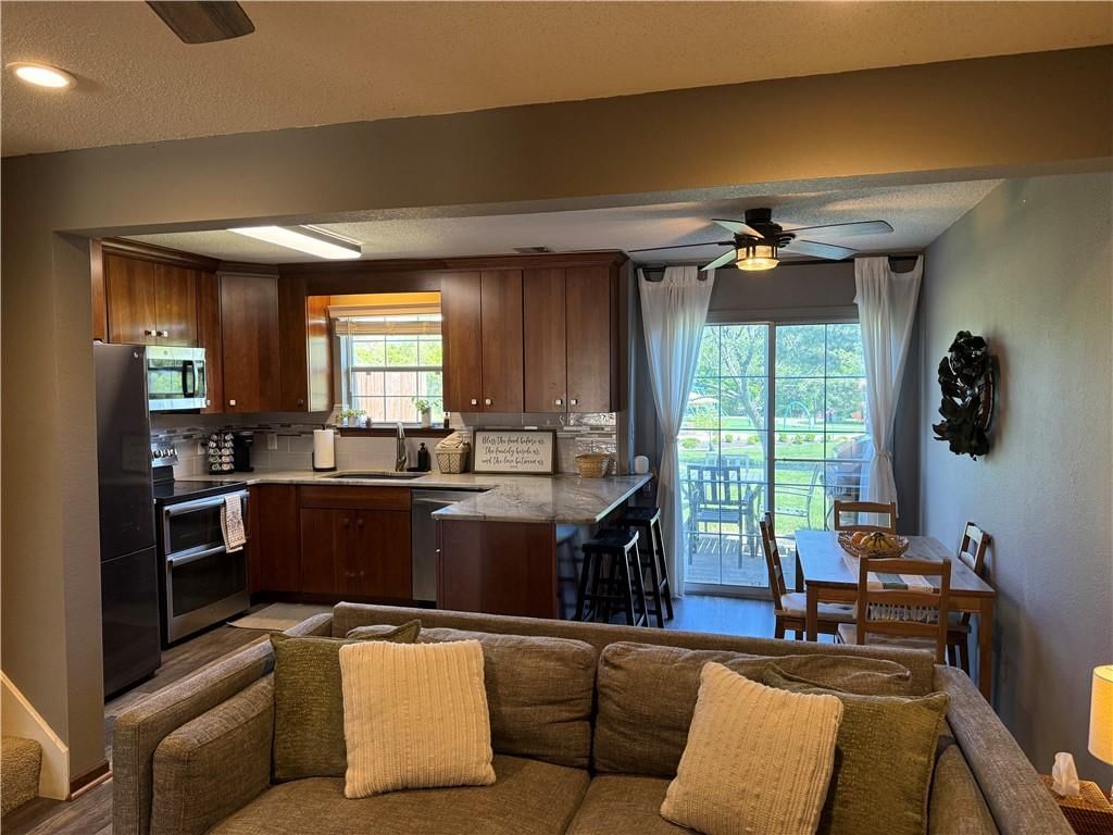 5613 NW Moonlight Meadow Court — photo 6