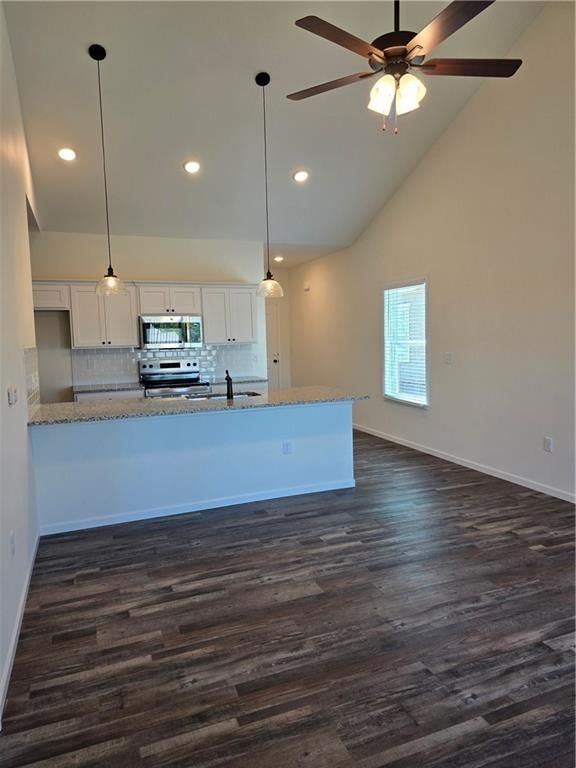 1727 Elderberry Lane — photo 13