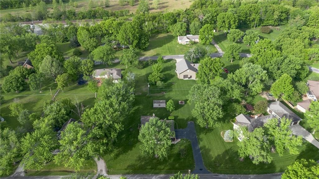 8918 Millstone Drive — photo 33