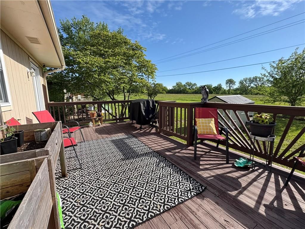 2303 Easton Street — photo 11