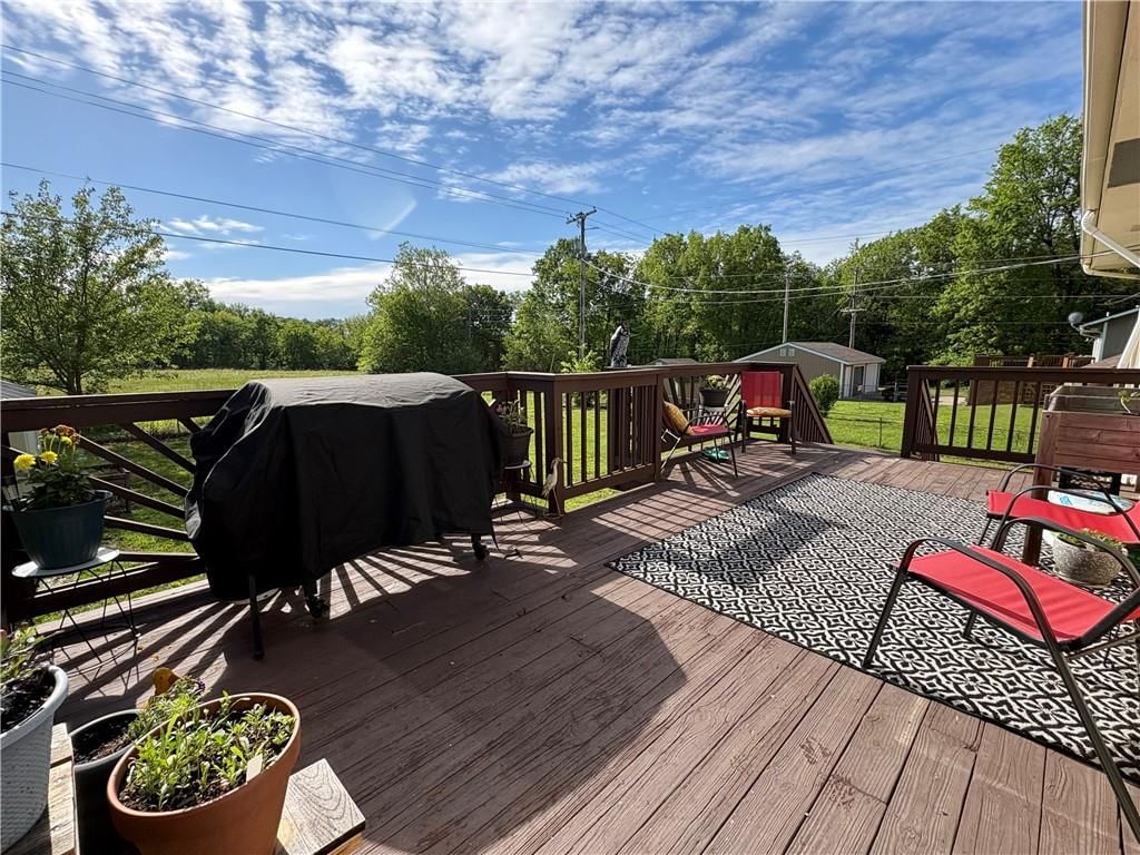 2303 Easton Street — photo 12